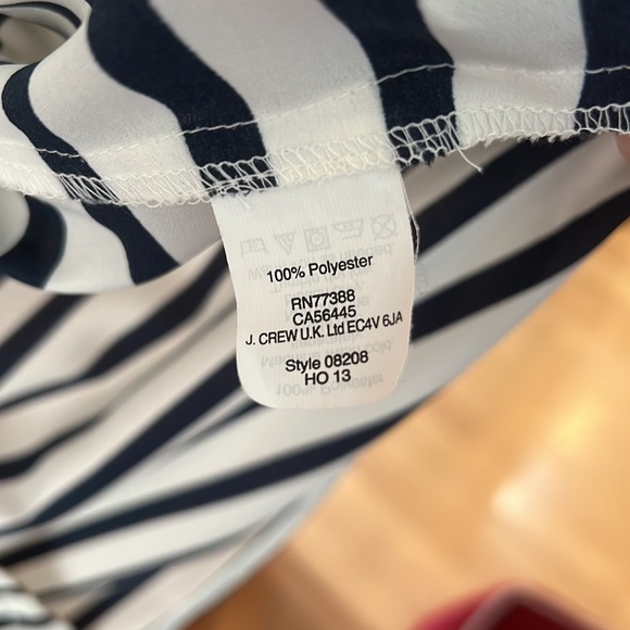 JCrew sleeveless blouse- 4 - Picture 3 of 4